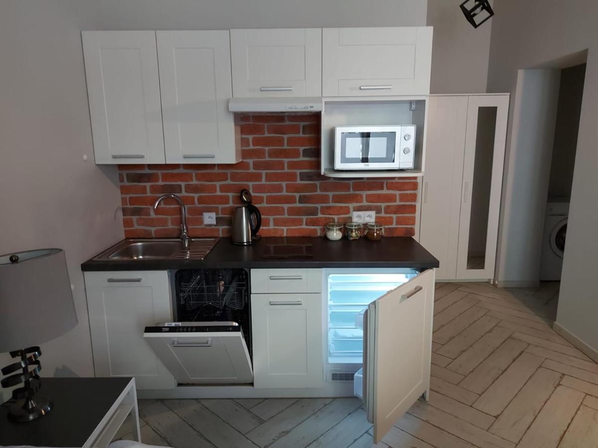 Apartament Uroczy 2 Stare